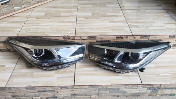 Farol Tiggo 5