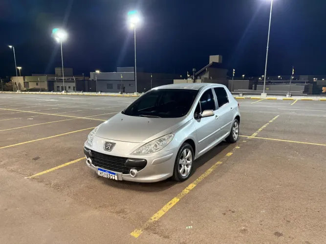Peugeot 307 Sed. Presence 1.6 Flex 16V 4P 2008