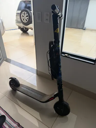 Patinete elétrico Segway Cicloway stripper com GPS e aplicativo e bateria de 10200