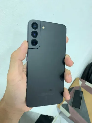 S22 plus 5g
