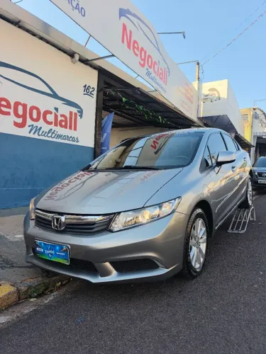 Honda Civic Sedan LXS 1.8/1.8 Flex 16V Aut. 4P 2014