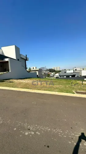 TERRENO à VENDA no Condomínio La Dolce Vita em Paulínia/SP.