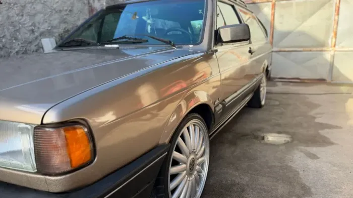 Volkswagen Parati Glsi 2.0 / GLS/ Surf 1.8 (álcool) 1992