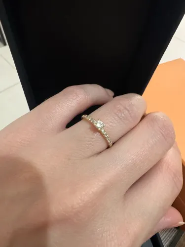 Anel de Noivado em Ouro com Diamantes - Aro 14