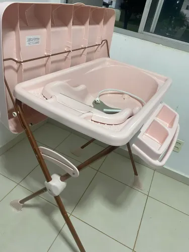 Banheira com trocador