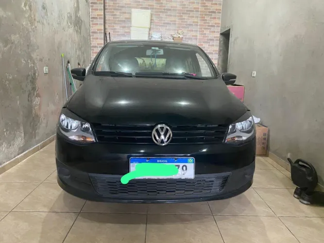 Volkswagen Fox 1.0 MI Total Flex 8V 5P 2013