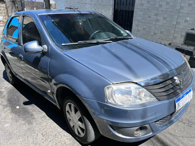 Renault Logan Authentique Hi-flex 1.0 16V 4P 2012