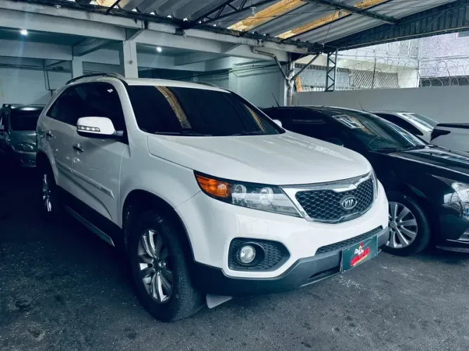 Kia Motors Sorento 2.4 16V 174cv 4X4 Aut. 2013
