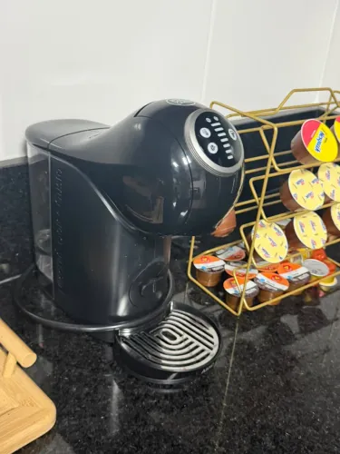 Cafeteira Nescafé Dolce Gusto Genio S Plus Arno Preto
