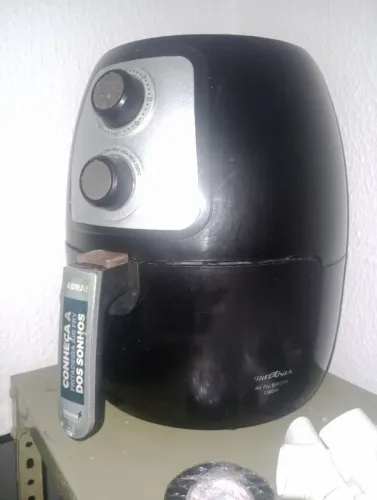 AirFryer seminova