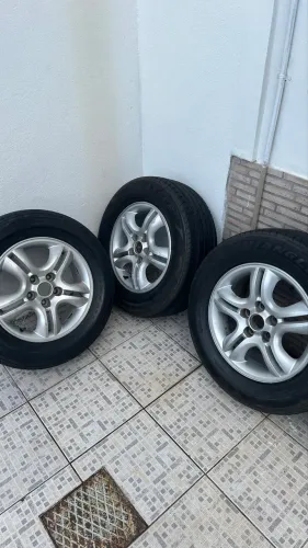 Rodas Aro liga leve R16 5 furos