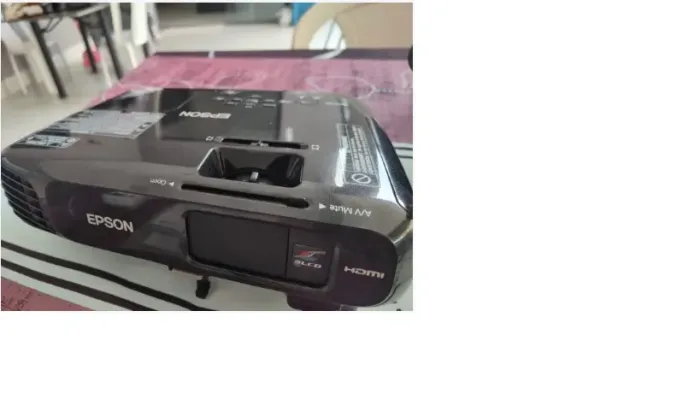 Projetor Epson S18+