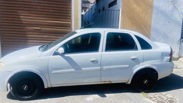 Chevrolet Corsa Sed. Premium 1.4 8V Econoflex 4P 2011