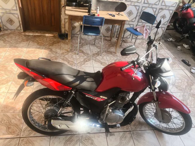 Honda CG 125 FanMoto Honda CG 125 Fan Start KS 2015 - Particular (Muito Conservada)