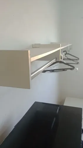 Guarda Roupa Cabideiro