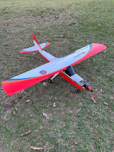 Aeromodelo Avistar Elite