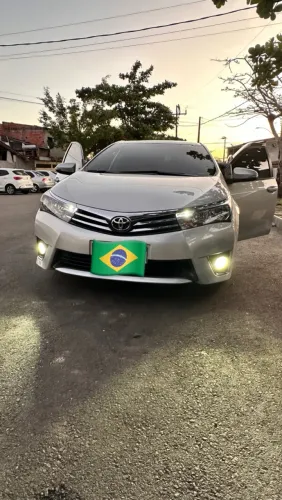 Passo Corolla financiado em meu nome 