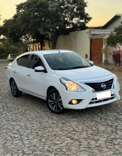 Nissan Versa SL 1.6 16V Flexstart 4P Aut. 2019