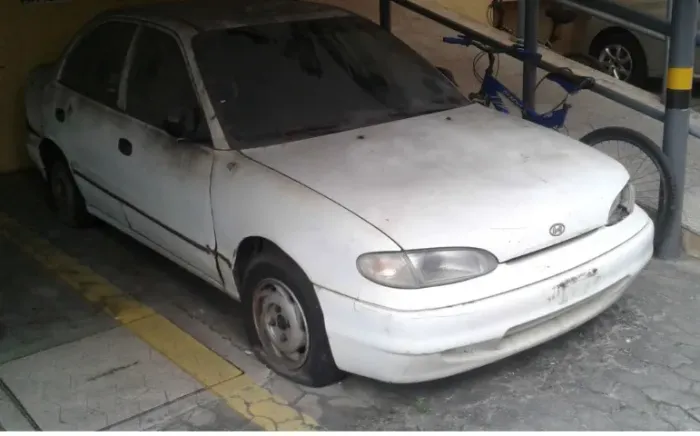 *Hyundai Accent GLS 1995 - Apenas para retirada de peças*  