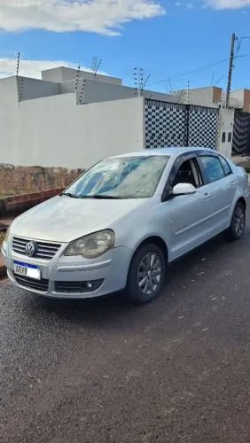 Volkswagen Polo Sed. Comfort. 1.6 MI Tot. Flex 8V 2010