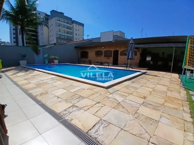 CASA COM 5 DORMITÓRIOS E EDÍCULA| BAIRRO ARUAN - CARAGUATATUBA -SP