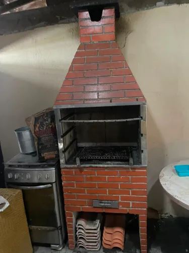 Vendo Churrasqueira!