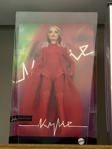Barbie Kylie Minogue