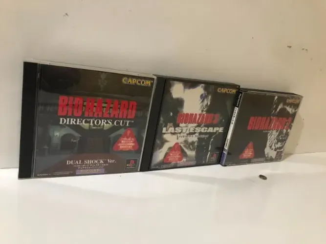 Lote Biohazard 1,2 e 3 (Resident Evil 1,2 e 3) de Ps1 Originais impecáveis