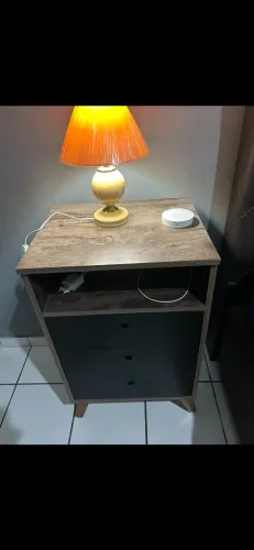 Criado mudo retrô