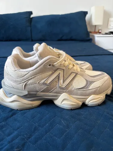 New Balance 9060 Quartz Grey