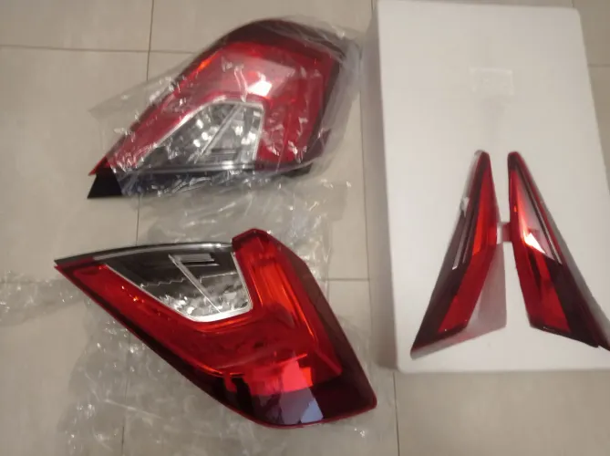 LANTERNAS HONDA CIVIC G10 ORIGINAL 