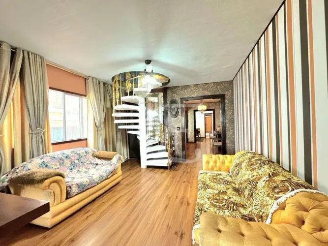 Cobertura Duplex à venda | Praia Grande - Forte | 318 m² | 4 quartos (2 Suítes) | 2 Vagas
