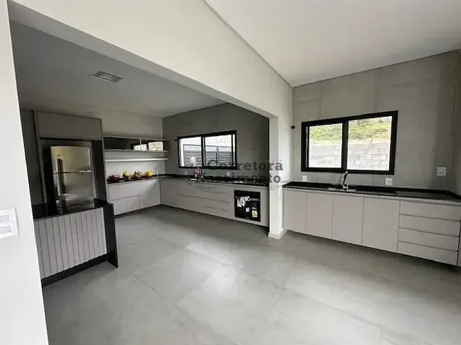CORRETORA NASCIMENTO Casa à venda, Condomínio Parque Vale dos Lagos, Jacareí, SP