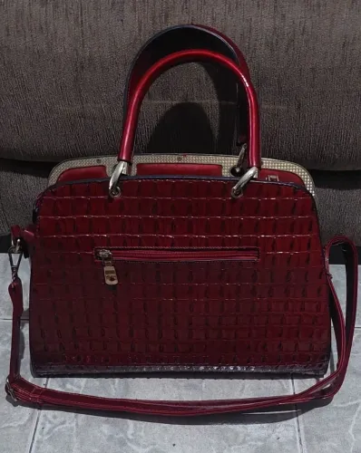 Bolsa feminina vitoria