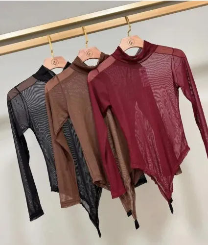 Blusa de tule
