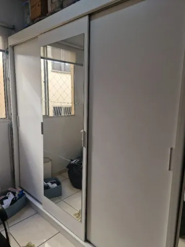 Guarda roupa