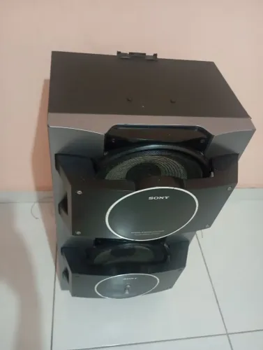 Som redencial Sony GTX 888 770w