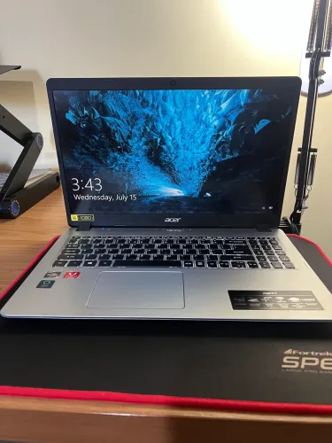 Notebook Acer 16GB RAM / SSD 500GB tela 15.6? Full HD (Importado dos EUA) + mouse