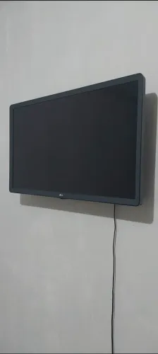 Tv 32 smart LG- usada em perfeito funcionamento