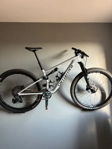 Specialized epic 8 expert