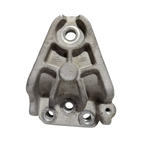 Suporte Coxim Motor Lado Direito Hyundai I30 2.0 2012 Uzad0