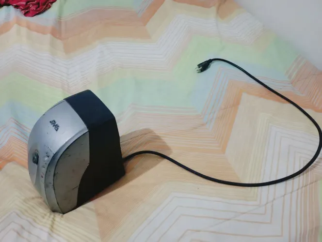 Estabilizador 500va (preço negociável)