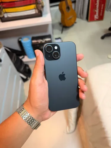 iPhone 15 (parcelado em até 8x)