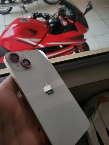 iPhone 13 com caixa 1600 pra levar hoje