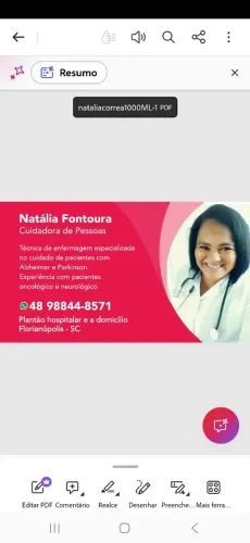Técnica de enfermagem cuidadora