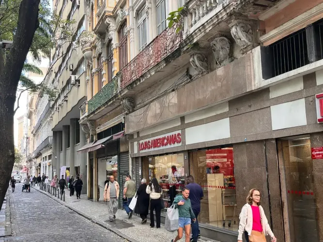 Loja Comercial à Venda Rua Uruguaiana, Centro do Rio