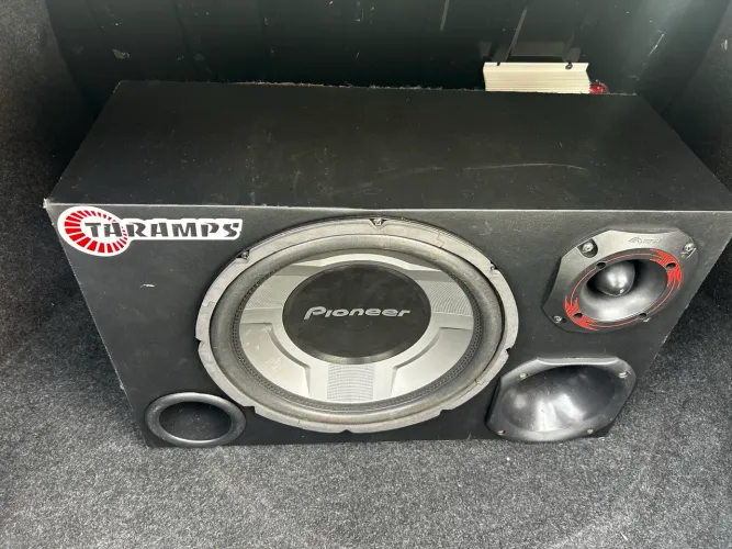 Trio Pionner 12 polegadas e Modulo Taramps 800w