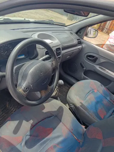 Renault Clio RL/ Jp/auth.1.0/1.0 Hi-power 16V 5P 2002