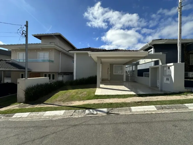Casa com 3 dormitórios para alugar, 157 m² por R$ 8.863,63/mês - Granja Viana - Cotia/SP