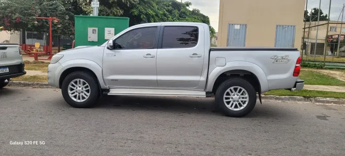 Toyota Hilux CD SRV D4-d 4X4 3.0 TDI Diesel AUT 2007